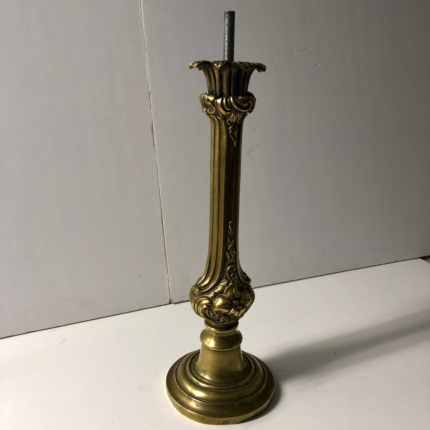 ANTIQUE BRASS CANDLESTICK TABLE LAMP