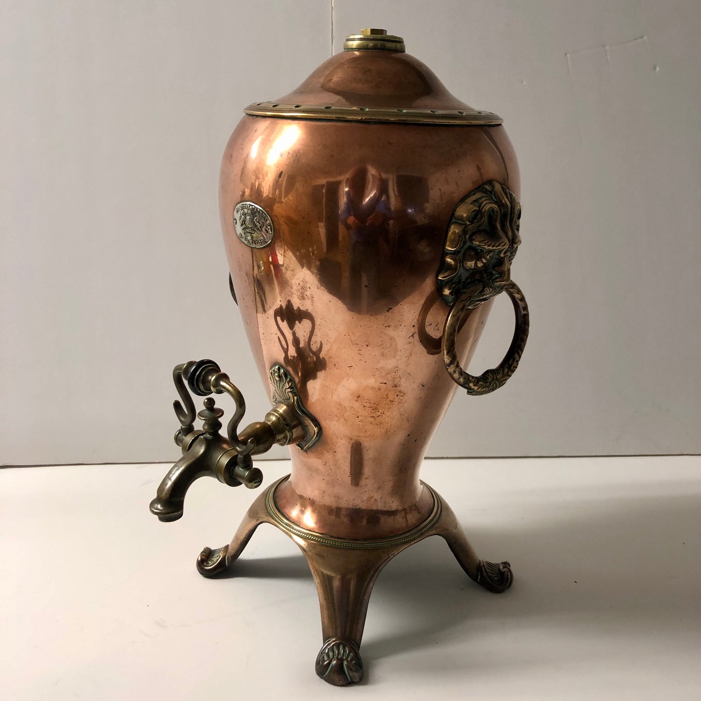 ANTIQUE COPPER TEA URN - TABLE LAMP