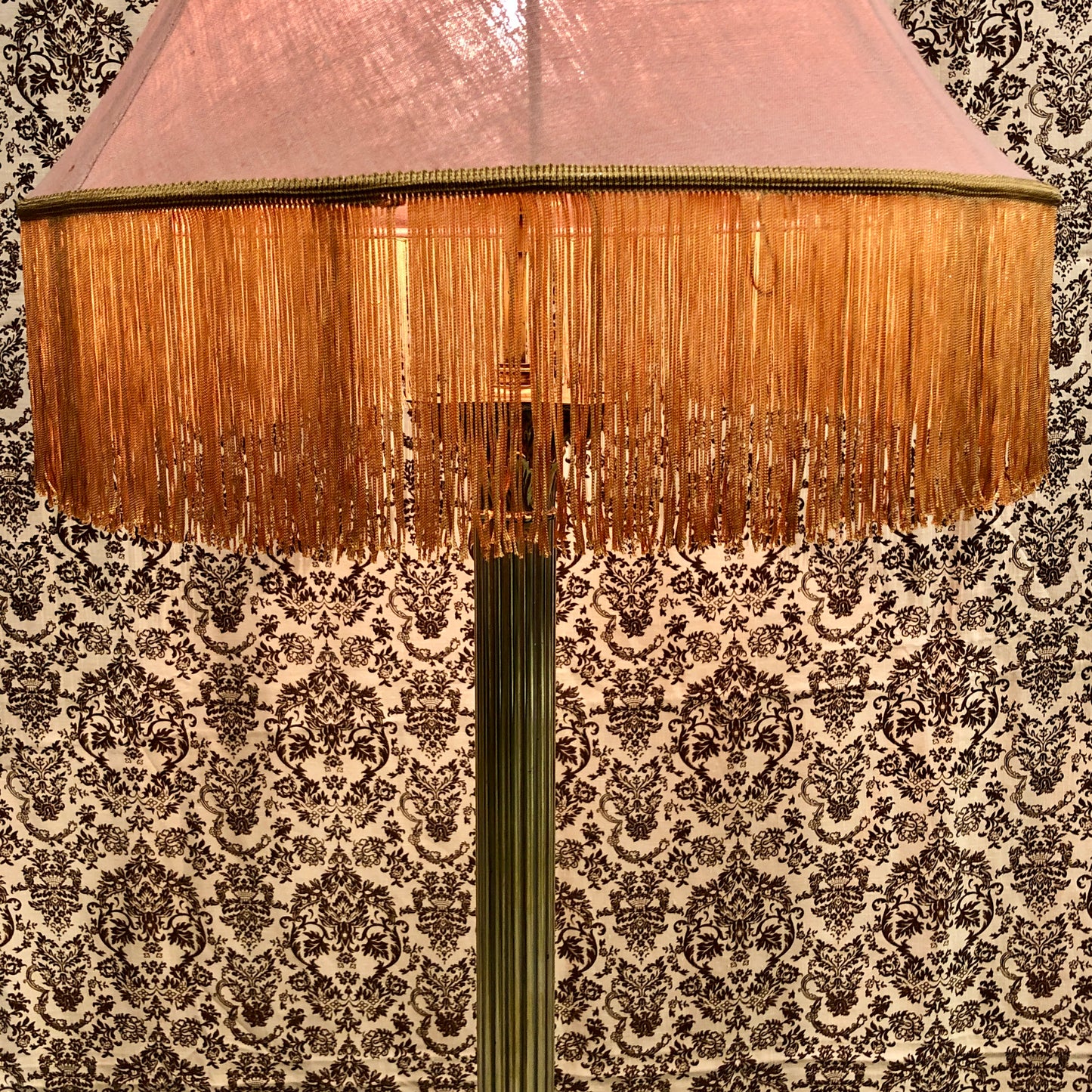 BRASS STANDARD LAMP - 19th Century - SOULED OUT