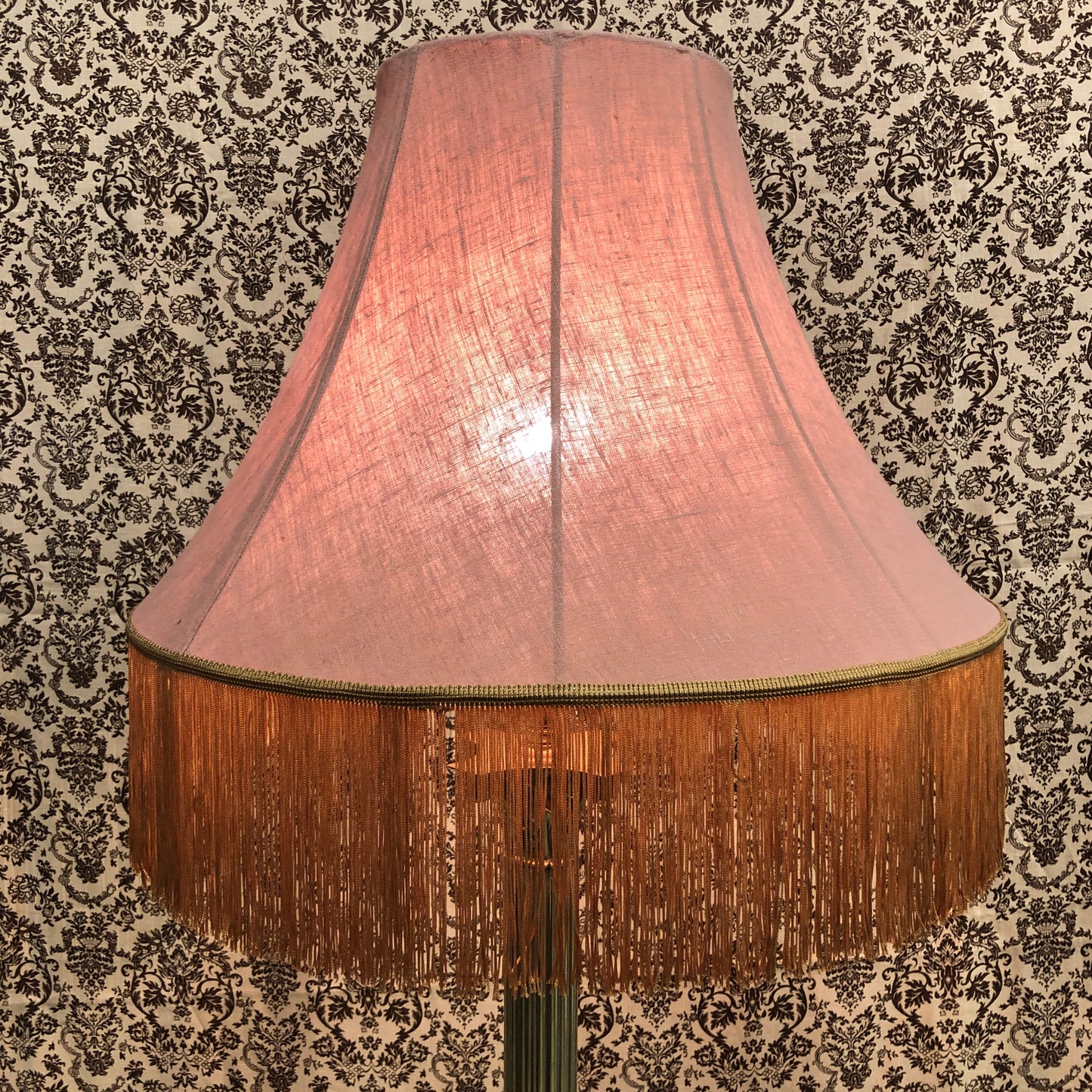 BRASS STANDARD LAMP - 19th Century - SOULED OUT