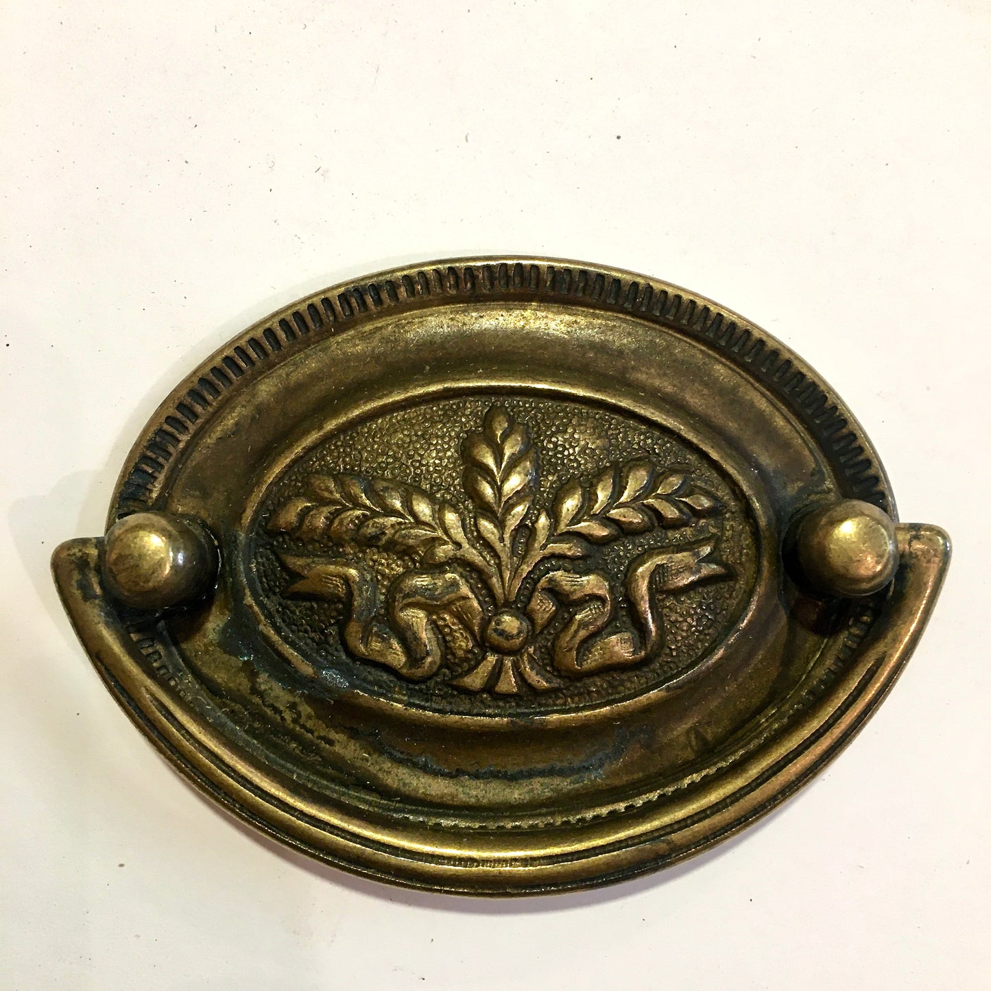 SOLID BRASS OVAL PLATE HANDLE - Medium