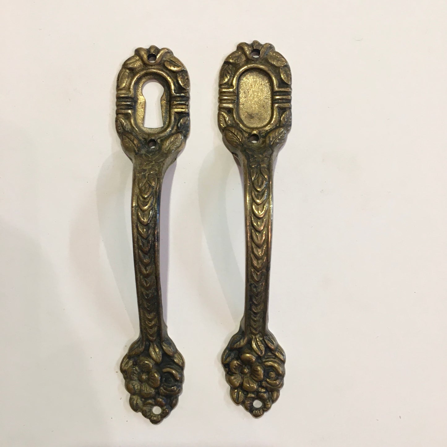 RARE COLLECTION OF SOLID BRASS VINTAGE HANDLES, ESCUTCHEONS & MORE