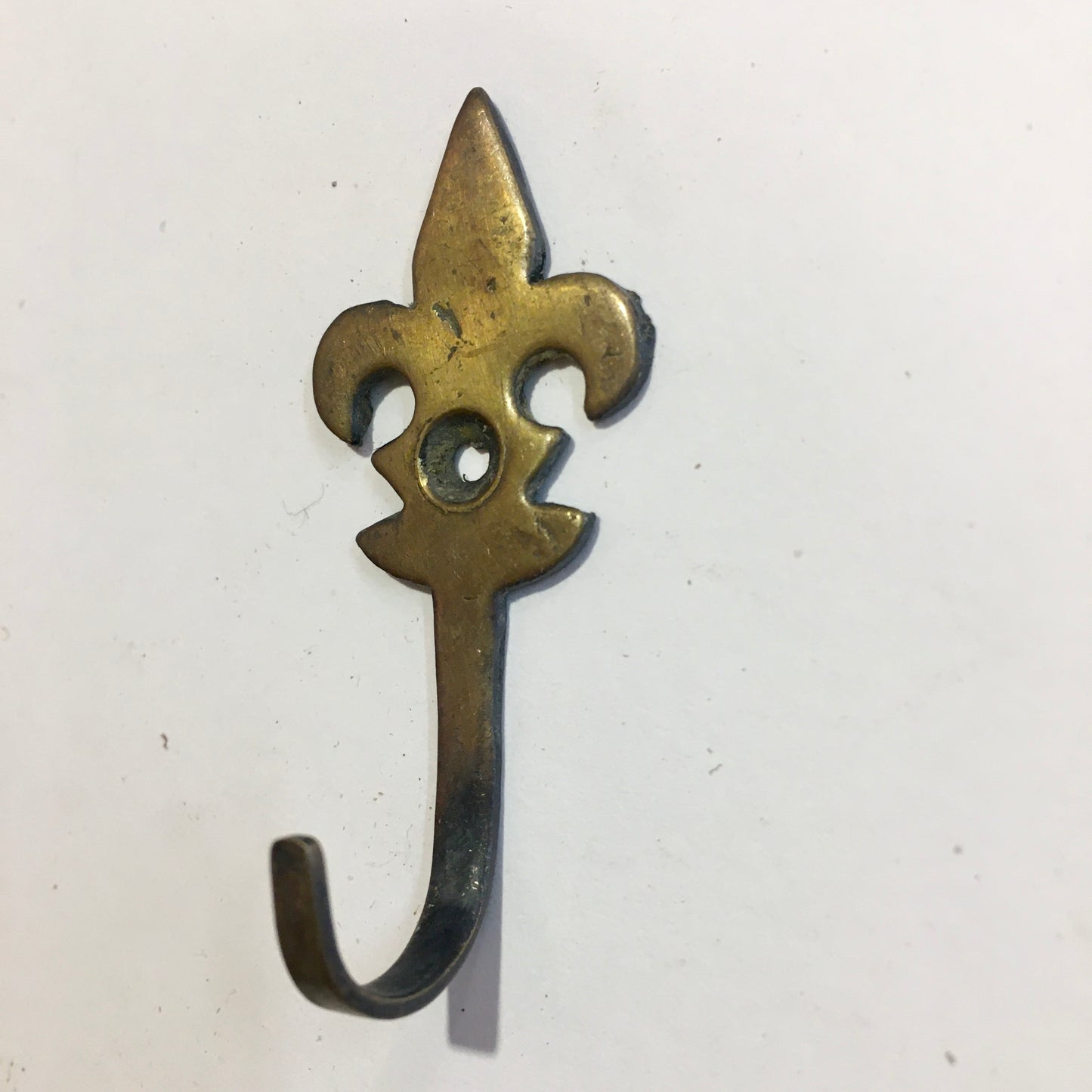 RARE COLLECTION OF SOLID BRASS VINTAGE HANDLES, ESCUTCHEONS & MORE